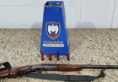 Homem é preso pela PM com arma de fogo após ameaça em Apiacá
