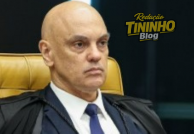 Alexandre de Moraes determina entrega de passaporte e proíbe contato entre Flávio Bolsonaro e empresário